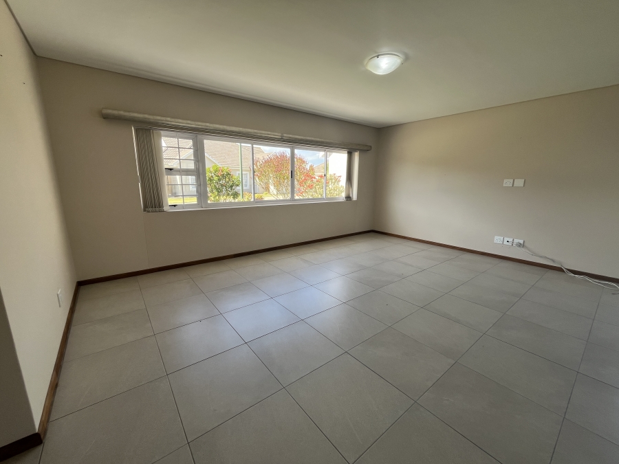 2 Bedroom Property for Sale in Heiderand Western Cape